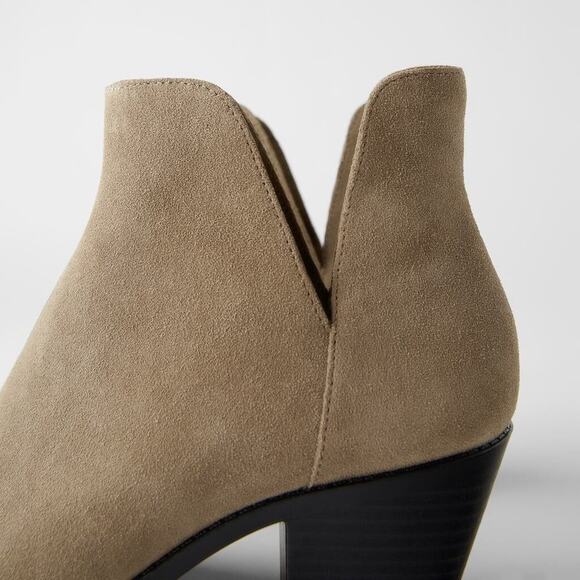NEW Zara Beige Suede Cowboy Boots - Picture 5 of 9